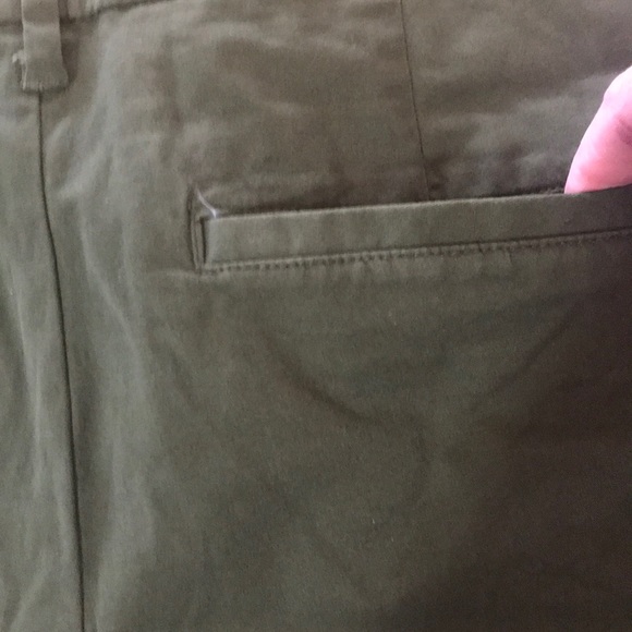 NWT Green Shorts Size 8 - Picture 7 of 12